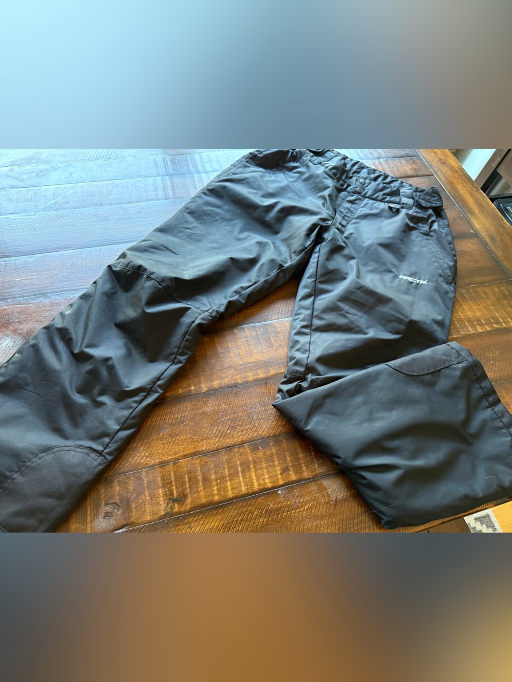 Arctix a6 women’s‎ flared zippered leg snow pants like new